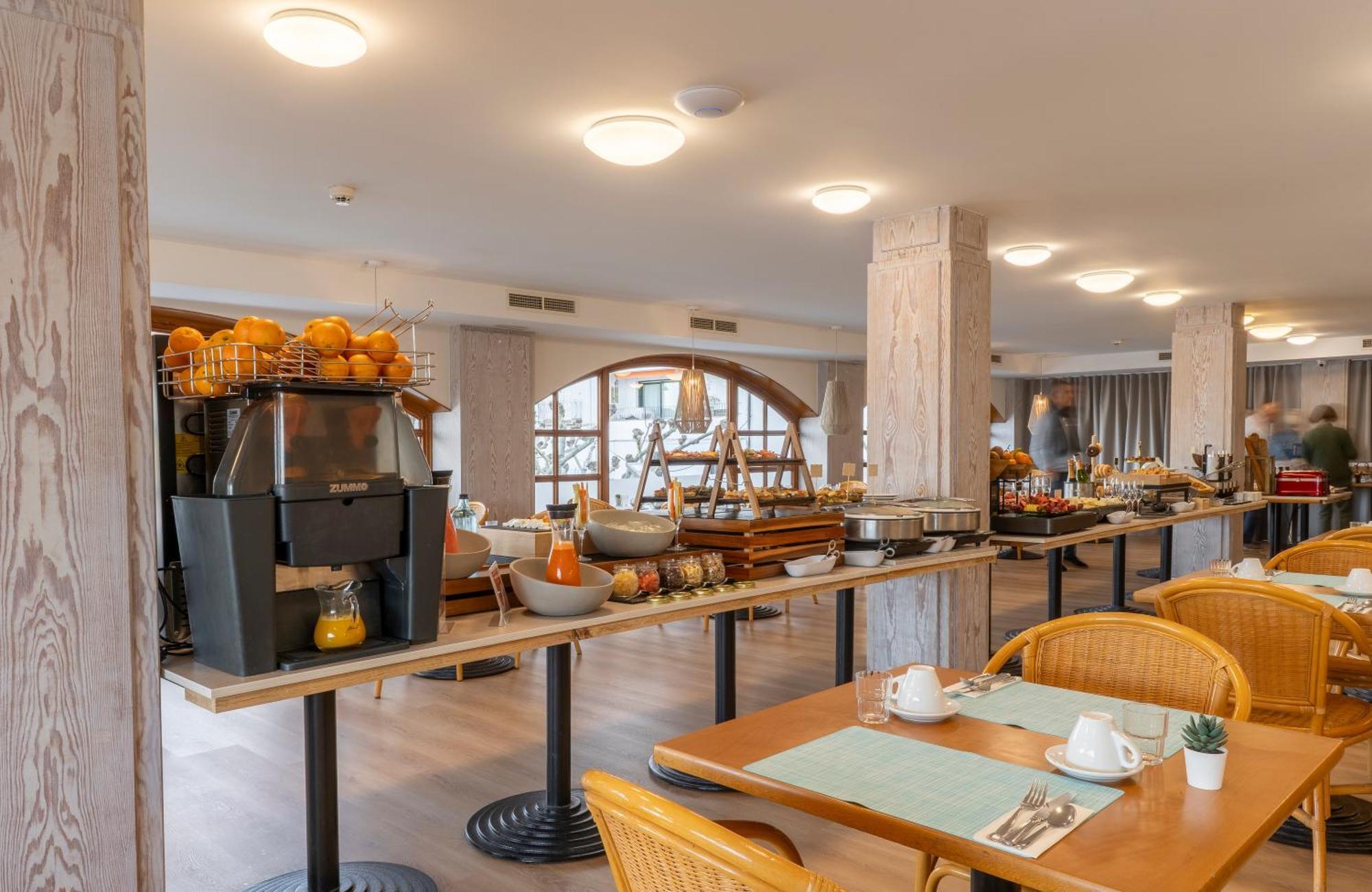 Hotel Prestige Mar Y Sol酒店